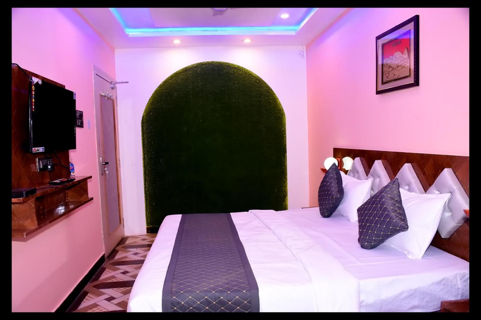 Shri Murari Relax Pg * Varanasi
