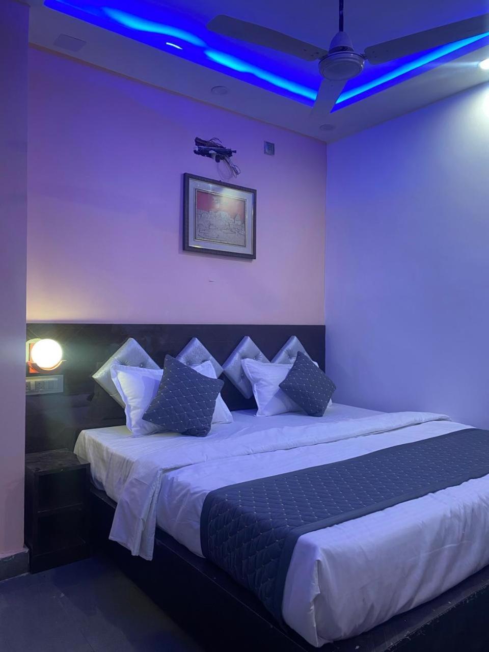 Guest house Shri Murari Relax Pg Varanasi