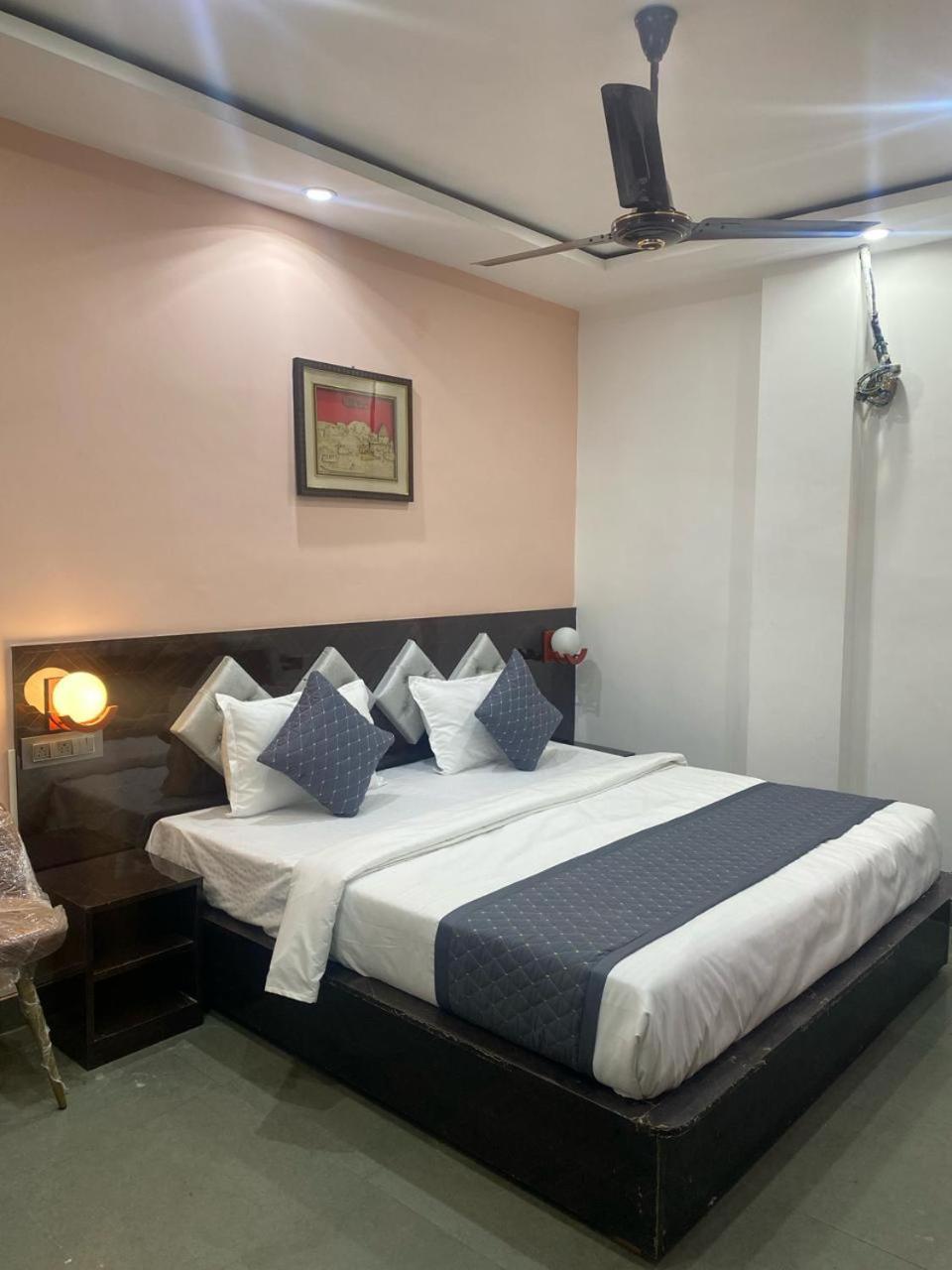 Shri Murari Relax Pg * Varanasi